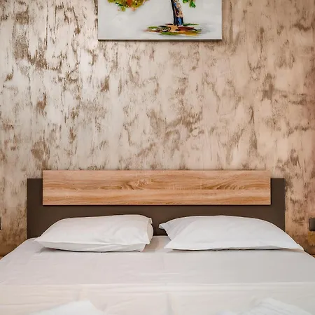 Sole & Splendore - Indoor Pool & Spa Resort