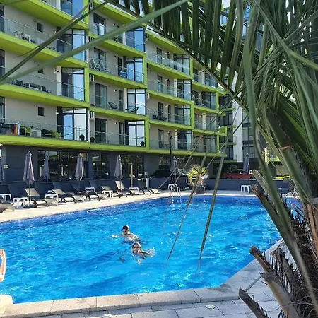 Sole & Splendore - Indoor Pool & Spa Resort 아파트 Năvodari